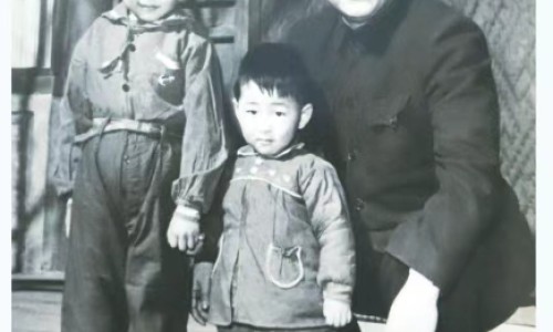 四个月宝宝吃奶就哭闹怎么办-四个月宝宝吃奶时哭闹老挣扎网 - 为你提供四个月宝宝吃奶就哭闹怎么办、四个多月宝宝吃奶老实哭